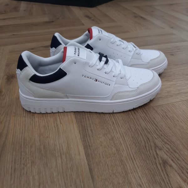 Tommy Baskets Core Leather-baskets tommy hilfiger pour homme-sneakers tommy hilfiger-chaussure homme-baskets homme-baskets mode