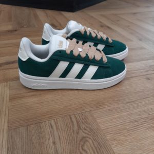 Baskets Grand Court Alpha 00s - ADIDAS SPORTSWEAR-Grand Court Alpha Vert