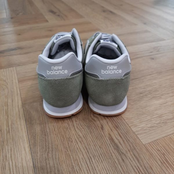 New Balance 373 Kaki – Image 3