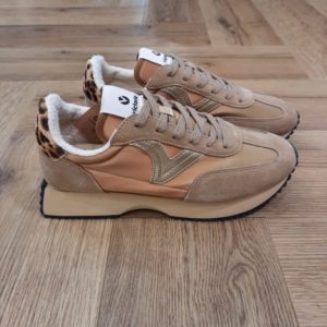Victoria cosmos camel leopard-Victoria Cosmos Camel-COSMOS NYLON MÉTAL & IMPRIMÉ ANIMAL Sneakers pour femme avec semelle crantée