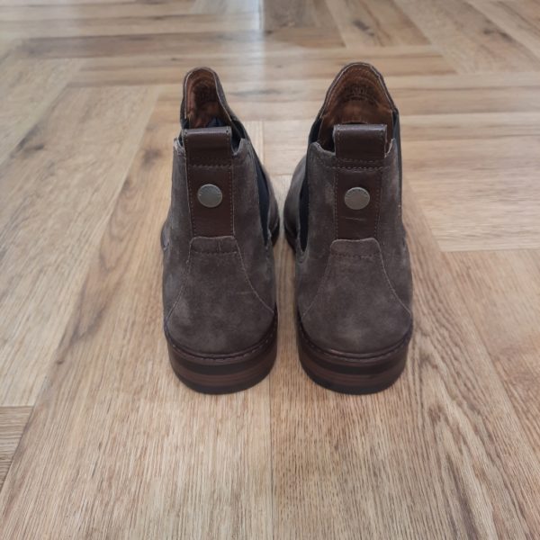 Boots Leeds Road – Image 3
