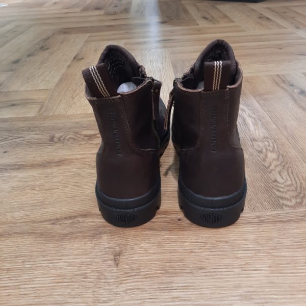 Pampa Zip Leather – Image 3