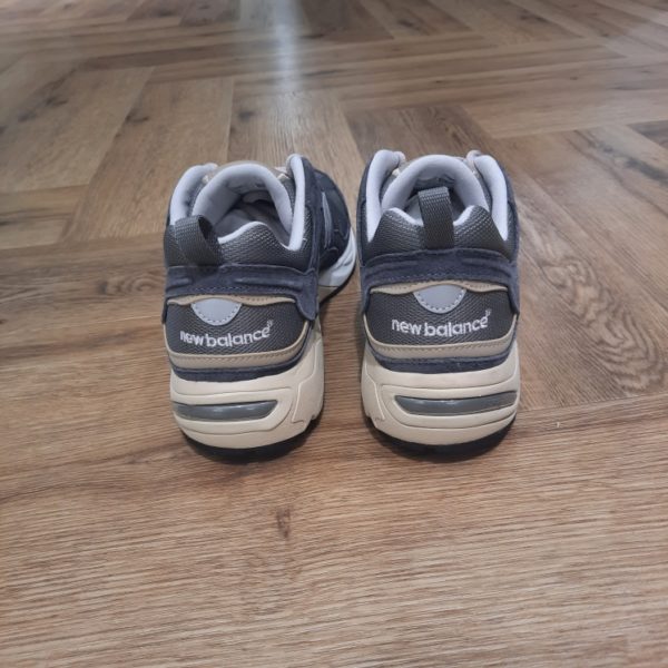 New Balance 878MG1 – Image 3
