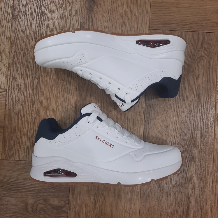 UNO – Suited On Air – Image 4