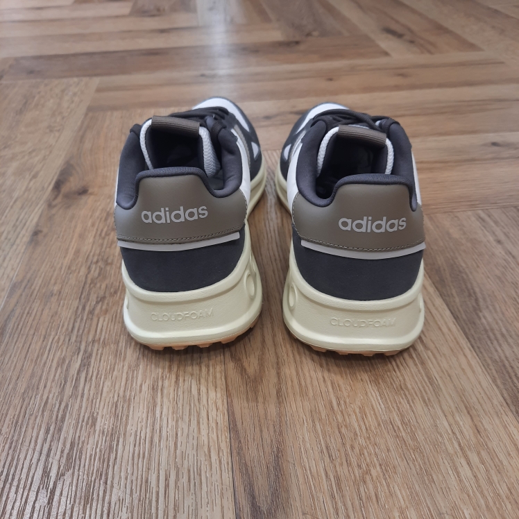 Run 84 Grey – Image 3