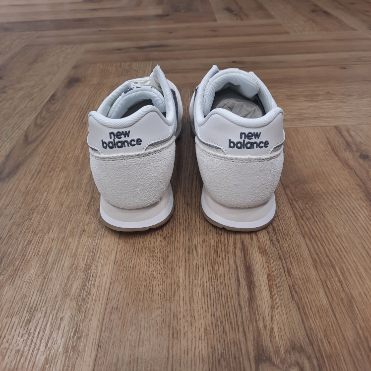 373 99U Blanc – Image 3
