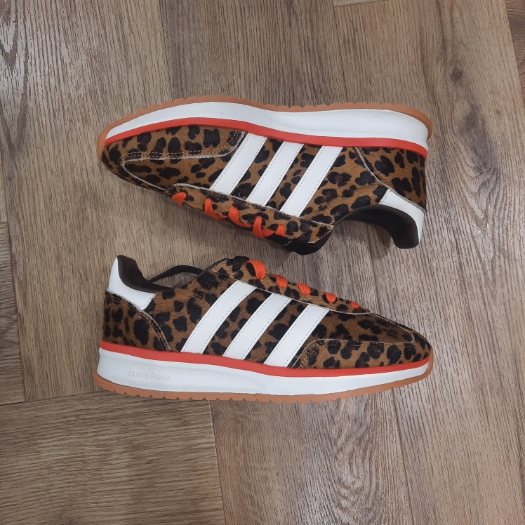 Adidas Run 70's Léopard – Image 4