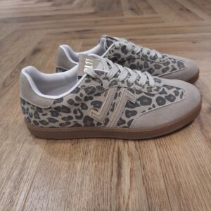 Baskets CL100 Léo-sneakers CL11-chaussures femme-baskets mode CL11 en leopard-Baskets CL100 beige FW26 femme CL11 Sneakers