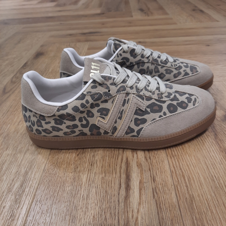 Baskets CL100 Léo-sneakers CL11-chaussures femme-baskets mode CL11 en leopard-Baskets CL100 beige FW26 femme CL11 Sneakers